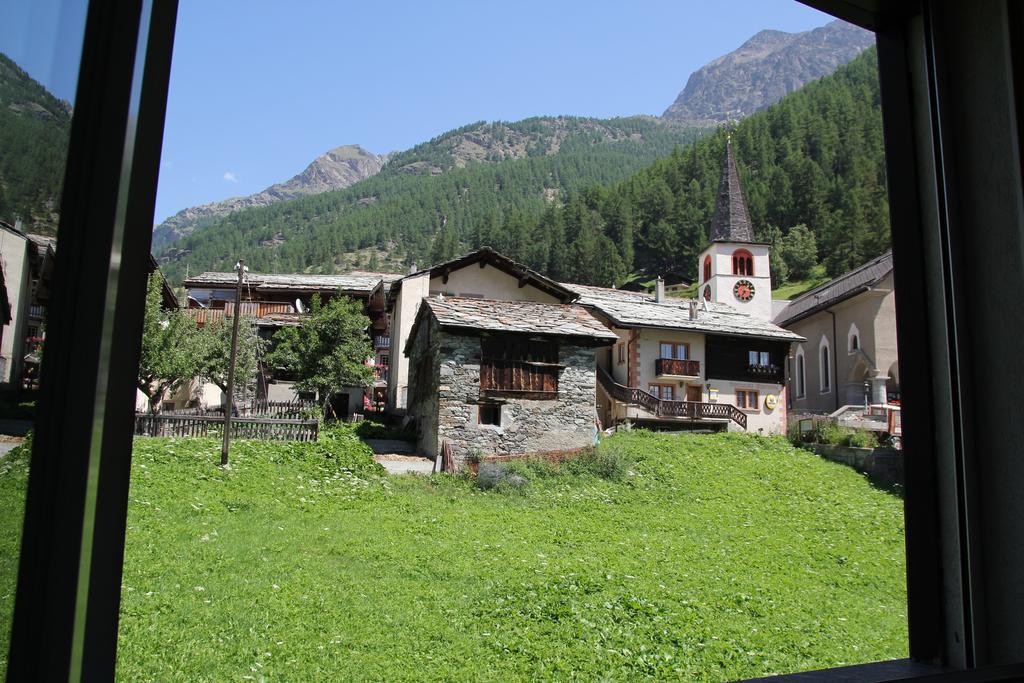 Ferienwohnungen Wallis - Randa Bei Zermatt Værelse billede